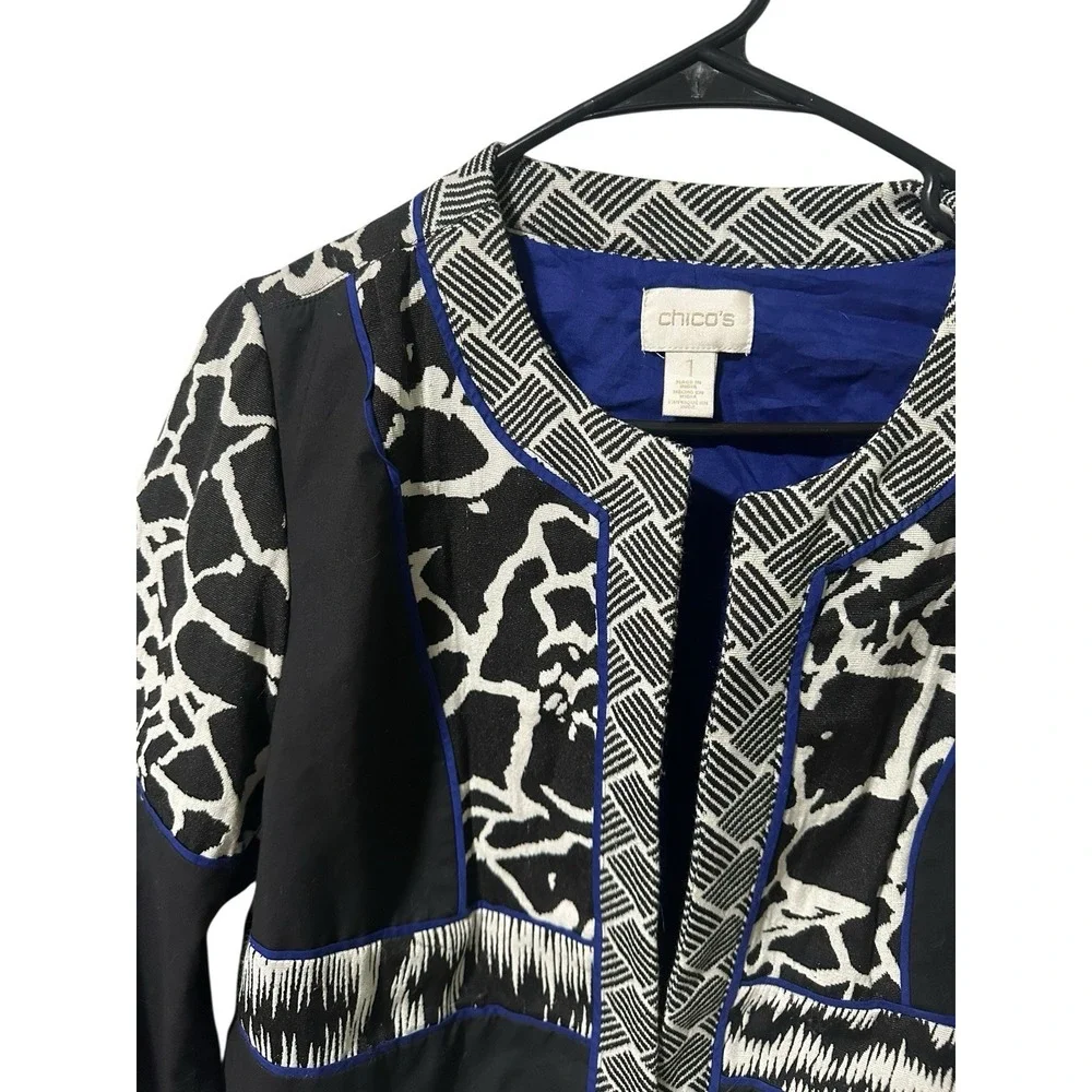 Chico's Size 1/Medium Black Blue Geometric Blazer‎ Jacket